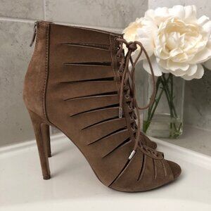 Steve Madden Women’s Lace Up Booties Size 8